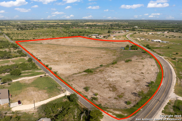 Listing photo id 0 for 18434a Fm 471