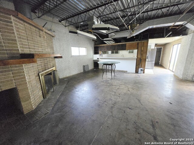 Image 5 of 20 For 167 Jo Marie