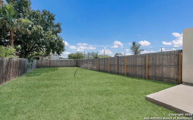 Image 12 of 13 For 9018 Wellwood