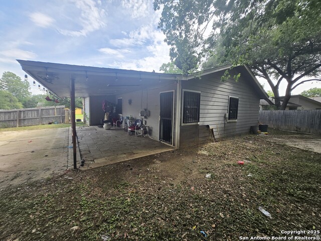 Image 17 of 19 For 4319 Golden Spice