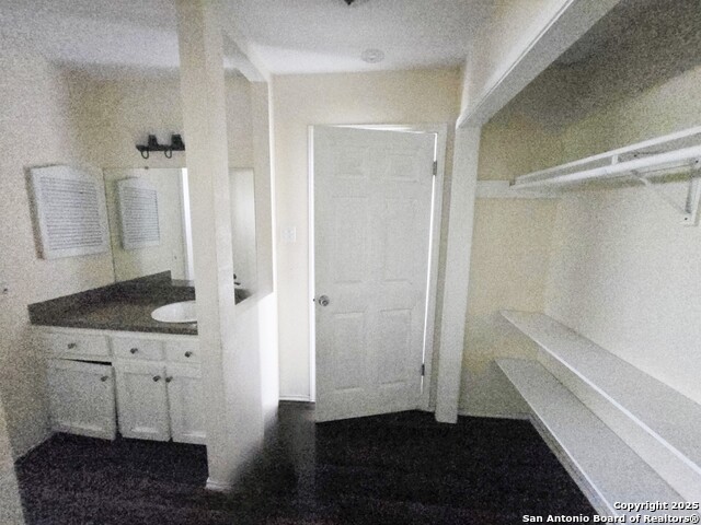 Image 9 of 19 For 4319 Golden Spice