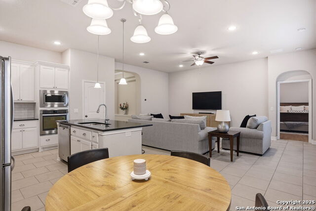 Image 16 of 32 For 28830 Shadowrock