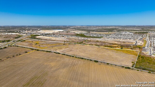 Image 2 of 10 For 10225 Green