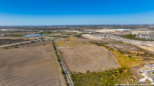 Image 3 of 10 For 10225 Green