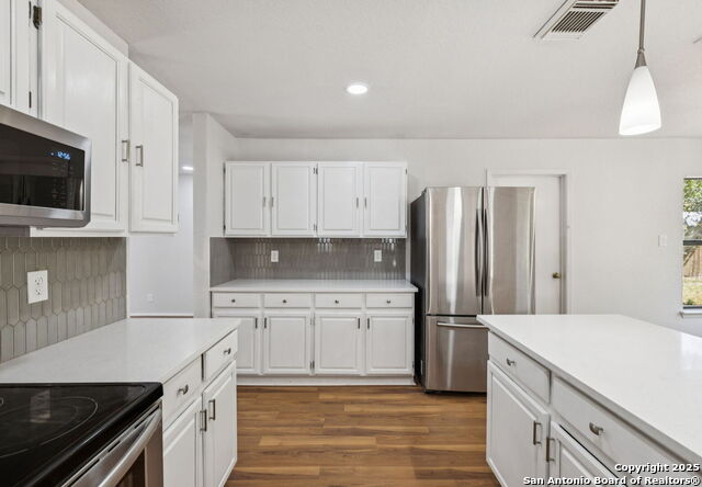 Image 15 of 57 For 8127 Talkenhorn