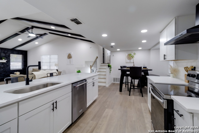 Image 10 of 33 For 1755 Brandenburg