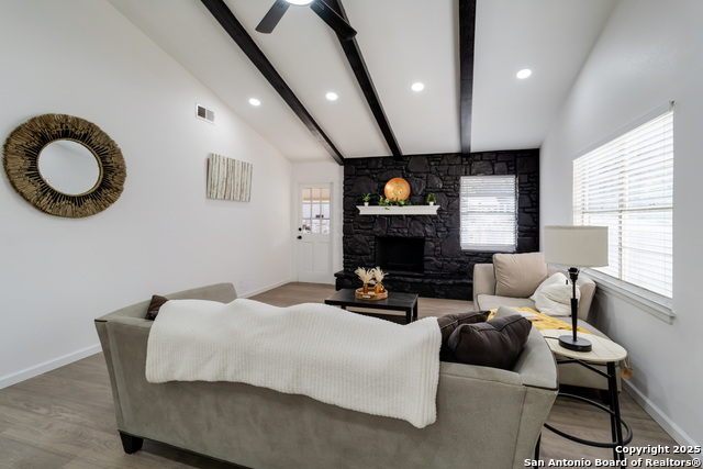 Image 9 of 33 For 1755 Brandenburg