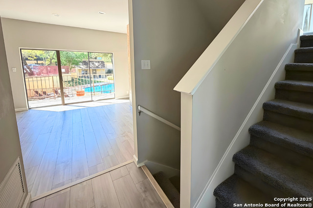 Image 16 of 34 For 8642 Fredericksburg 703