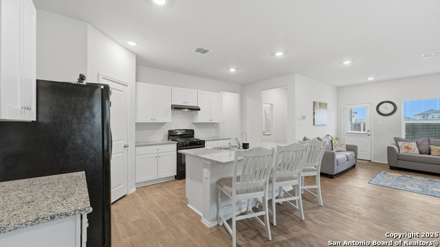 Image 4 of 36 For 4055 Fort Palmer Blvd