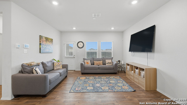 Image 9 of 36 For 4055 Fort Palmer Blvd