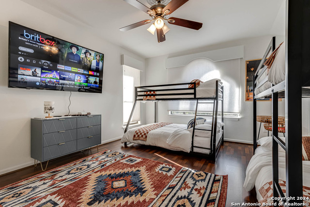 Image 32 of 44 For 1078-1081 Hillside View