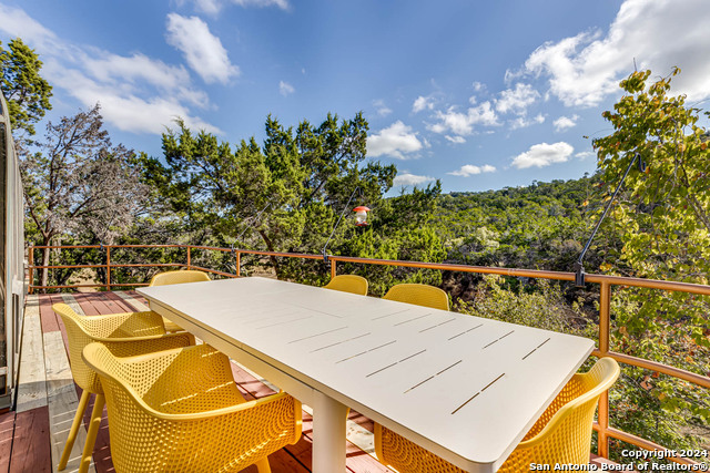 Image 36 of 44 For 1078-1081 Hillside View