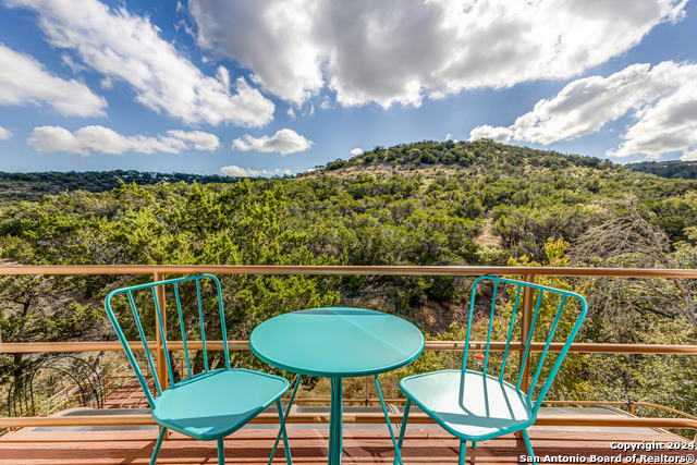 Image 42 of 44 For 1078-1081 Hillside View