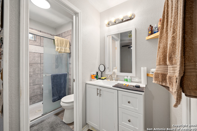 Image 16 of 30 For 425 Dreamland