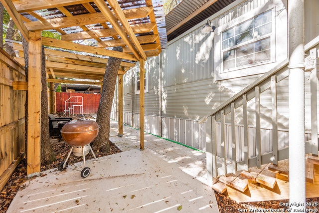 Image 25 of 30 For 425 Dreamland