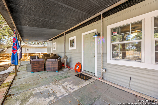 Image 26 of 30 For 425 Dreamland