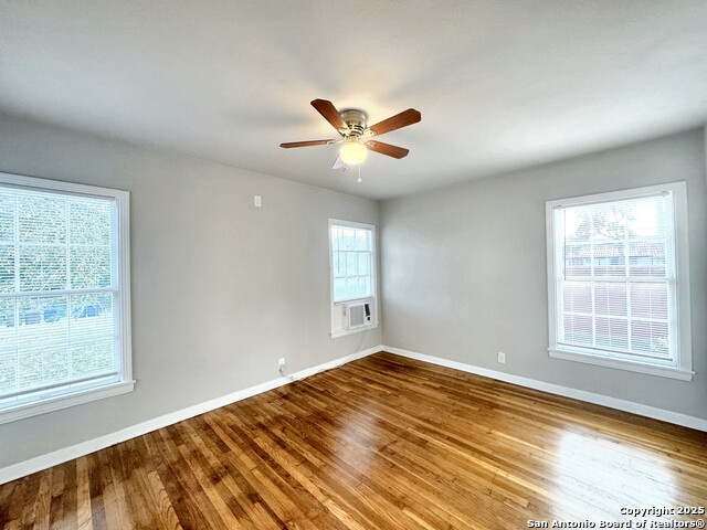 Image 14 of 22 For 740 Donaldson Ave B