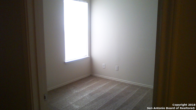 Image 5 of 9 For 10715 Mathom Landing 1