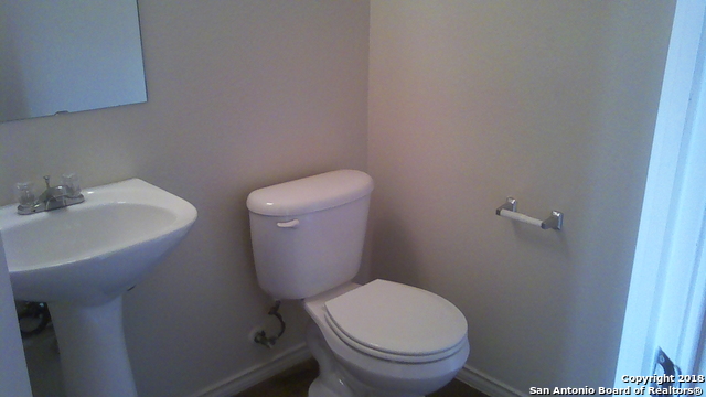 Image 6 of 9 For 10715 Mathom Landing 1