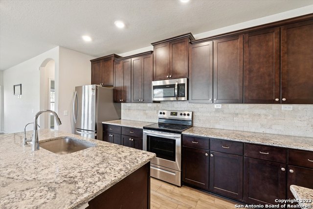 Image 17 of 39 For 7831 Sunrise Cay