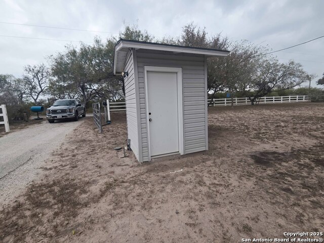 Image 8 of 33 For 5192 County Road 346