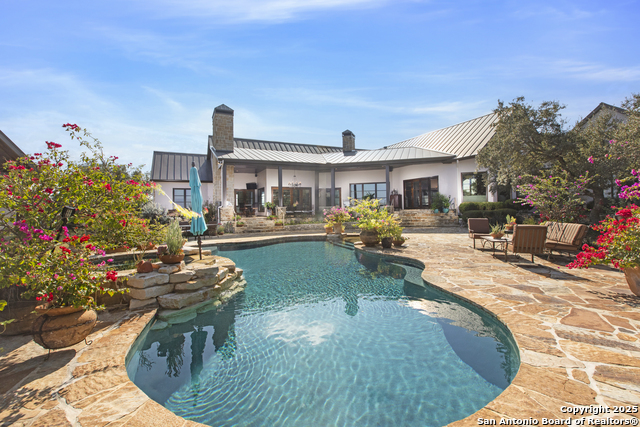 Image 13 of 49 For 165 Painted Sky