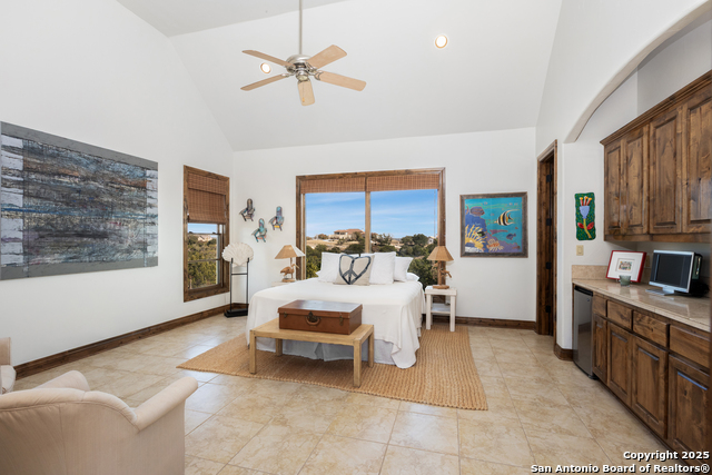 Image 17 of 49 For 165 Painted Sky