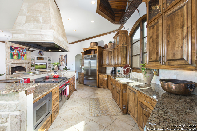 Image 32 of 49 For 165 Painted Sky