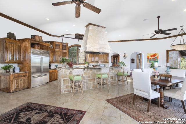 Image 37 of 49 For 165 Painted Sky