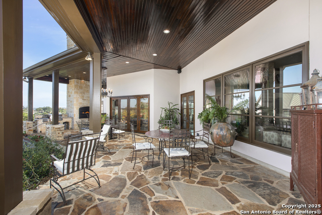 Image 4 of 49 For 165 Painted Sky