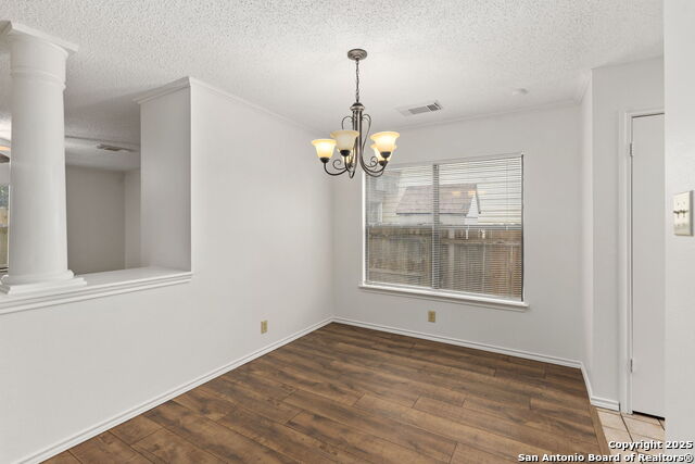 Image 10 of 41 For 5007 Kenton Trace