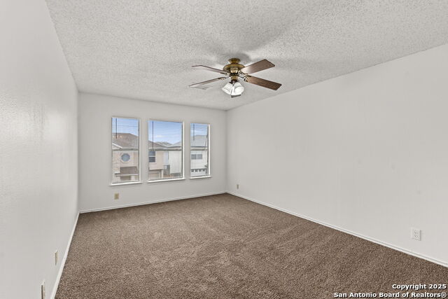 Image 20 of 41 For 5007 Kenton Trace