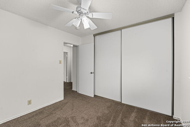 Image 26 of 41 For 5007 Kenton Trace