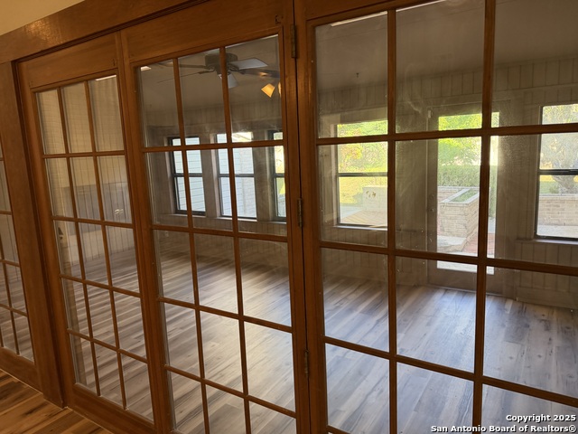 Image 11 of 17 For 13311 Barnsbury Sq