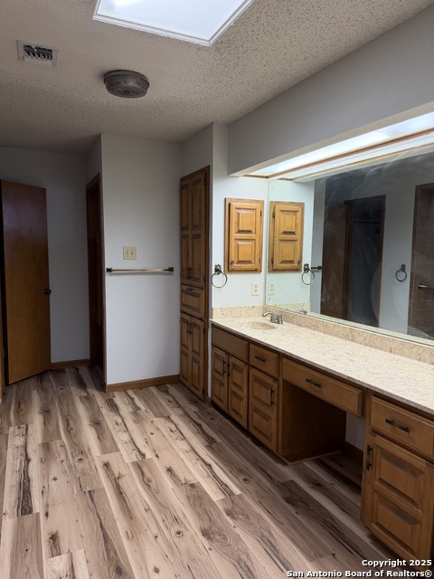 Image 14 of 17 For 13311 Barnsbury Sq