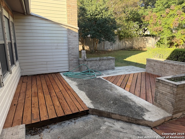 Image 6 of 17 For 13311 Barnsbury Sq