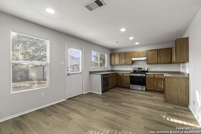 Image 11 of 29 For 117 Willow Cove