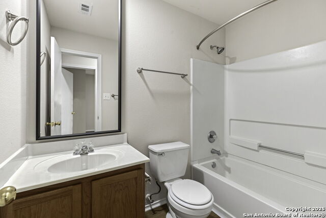 Image 16 of 29 For 117 Willow Cove