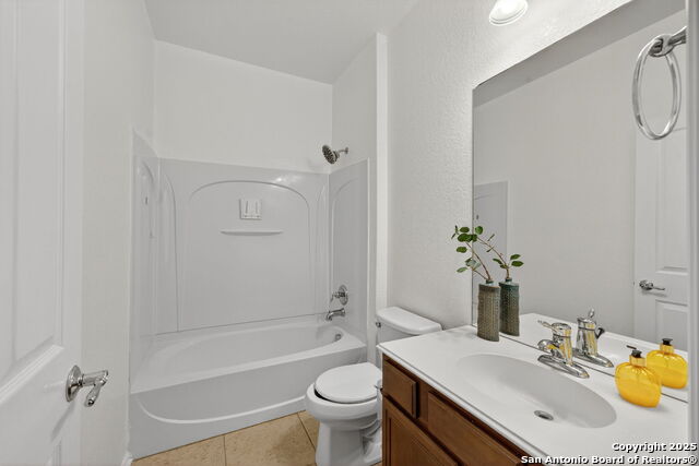 Image 26 of 33 For 1503 Alpine Pond