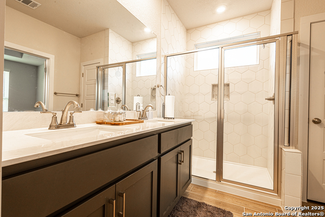 Image 21 of 36 For 1516 Spechts