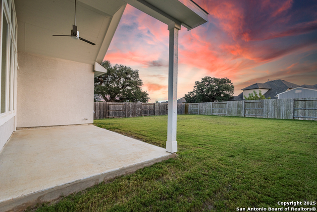 Image 33 of 36 For 1516 Spechts