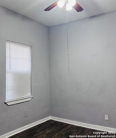 Image 8 of 15 For 248 Clifford Ct 102