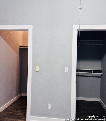 Image 9 of 15 For 248 Clifford Ct 102