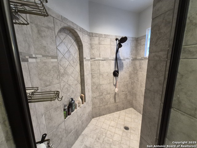 Image 15 of 18 For 7034 Comanche Star