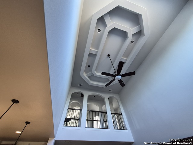 Image 4 of 18 For 7034 Comanche Star