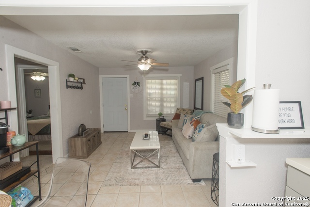 Image 30 of 44 For 611 Brunswick