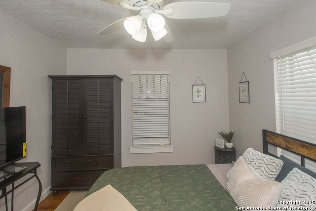 Image 33 of 44 For 611 Brunswick