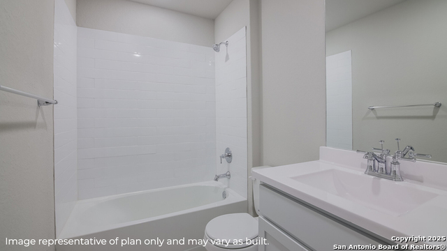 Image 21 of 28 For 20915 Stonework Spur