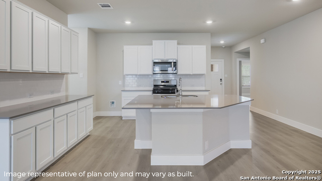 Image 5 of 28 For 20915 Stonework Spur