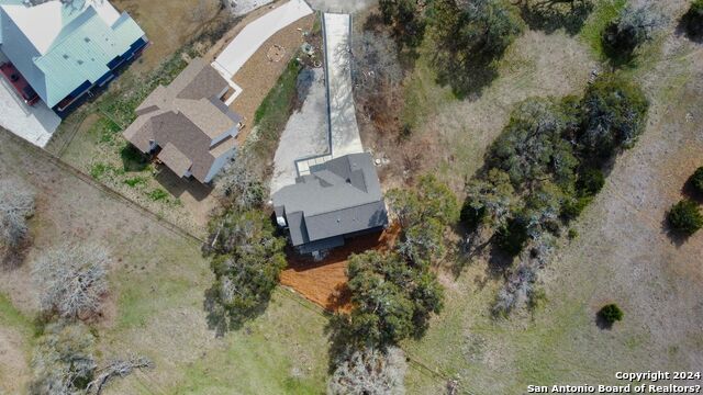 Image 14 of 14 For 142 Lon Price N